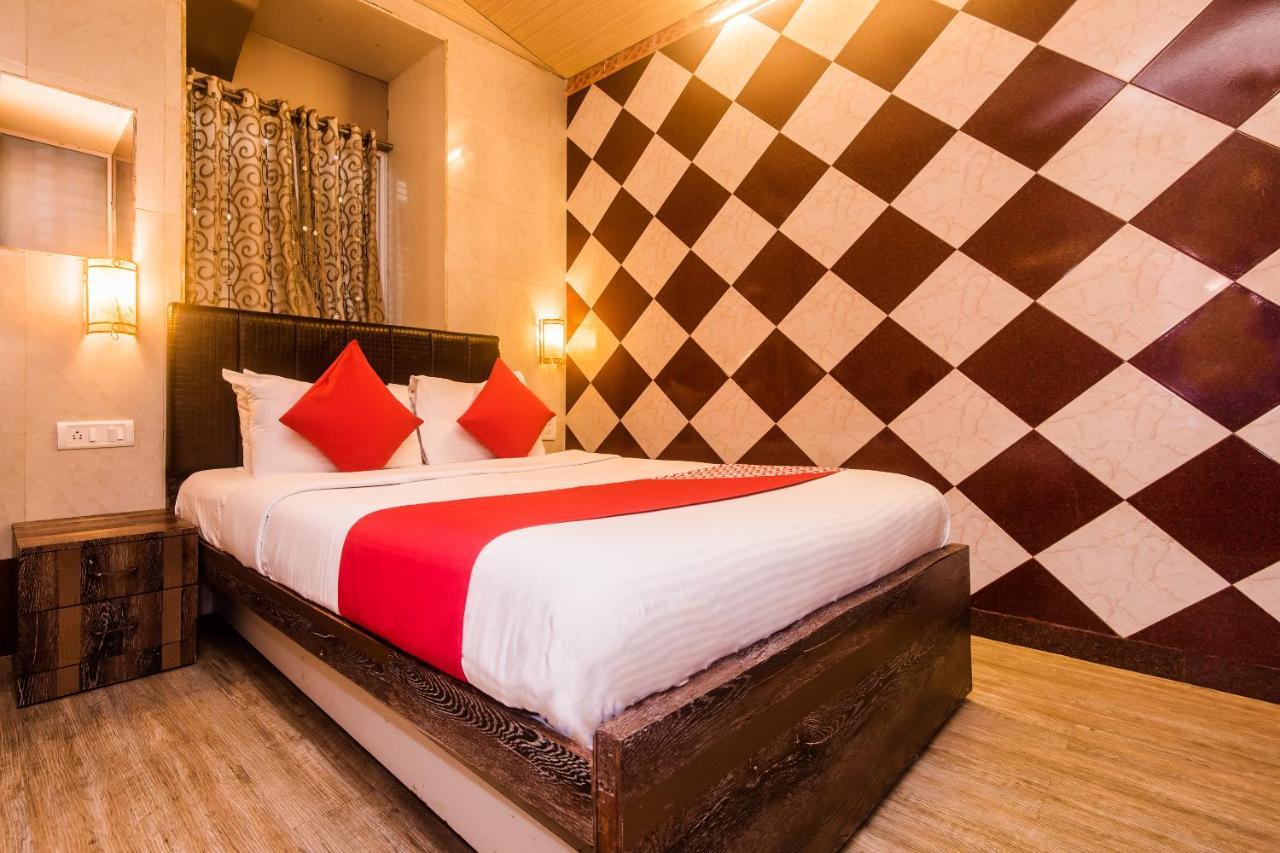 Hotel Oliver, Colaba Mumbai Eksteriør bilde
